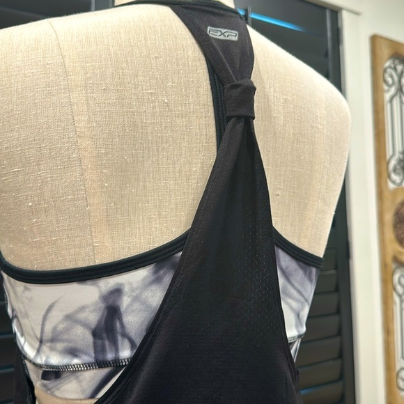 EXP CORE performance top - Picture 2 of 4